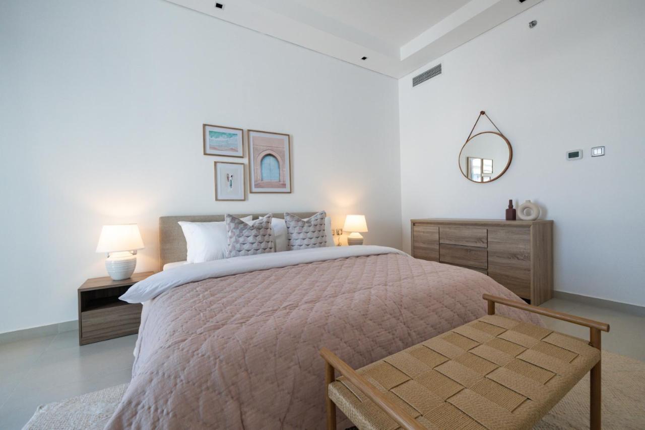 Nox Family Suites Dubai - Jumeirah 3, Jumeirah Beach Екстер'єр фото